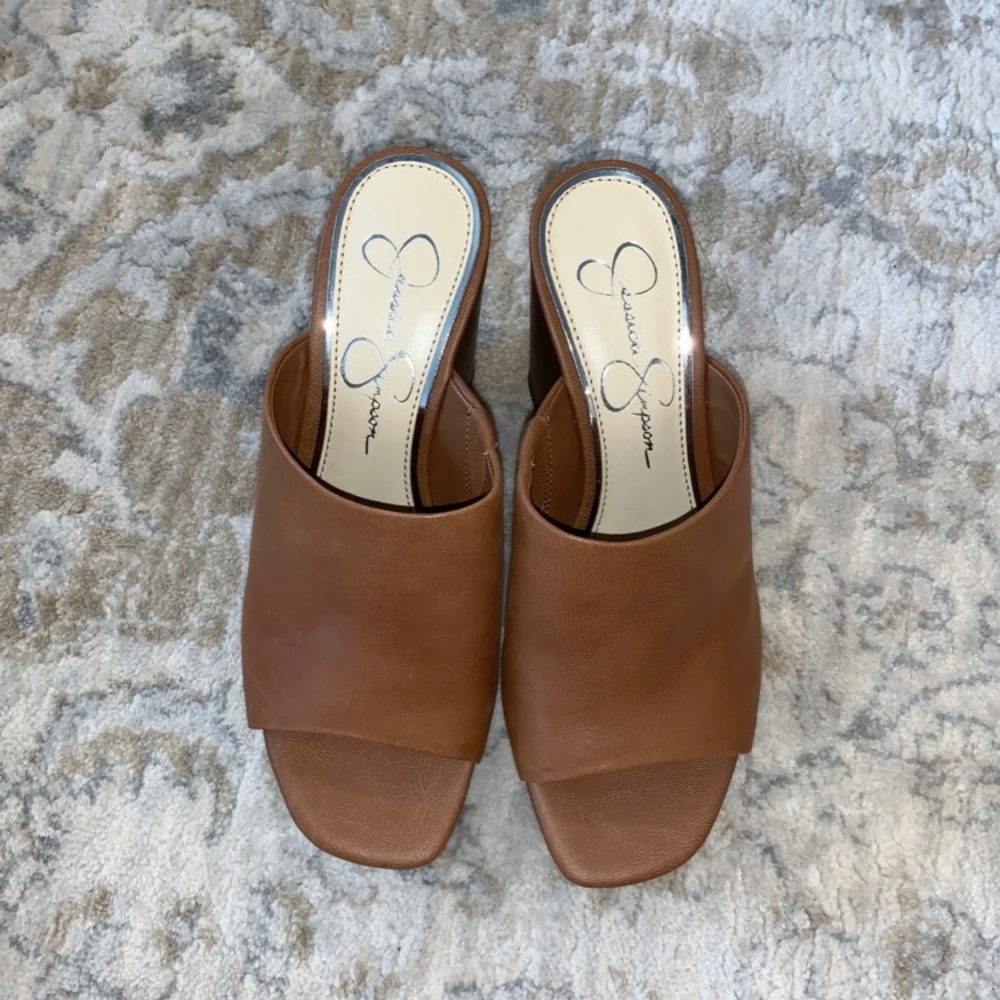 Jessica Simpson Wedge